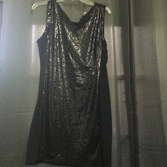 Little black dress - Picture 1 of 1